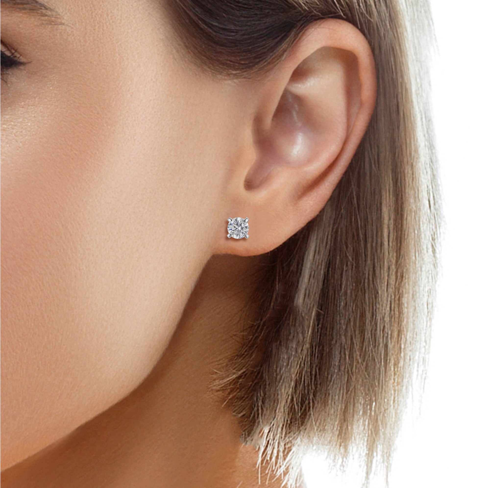 ED013CM - F103E Pendientes de diamantes con marca Canadá de 0,60 quilates