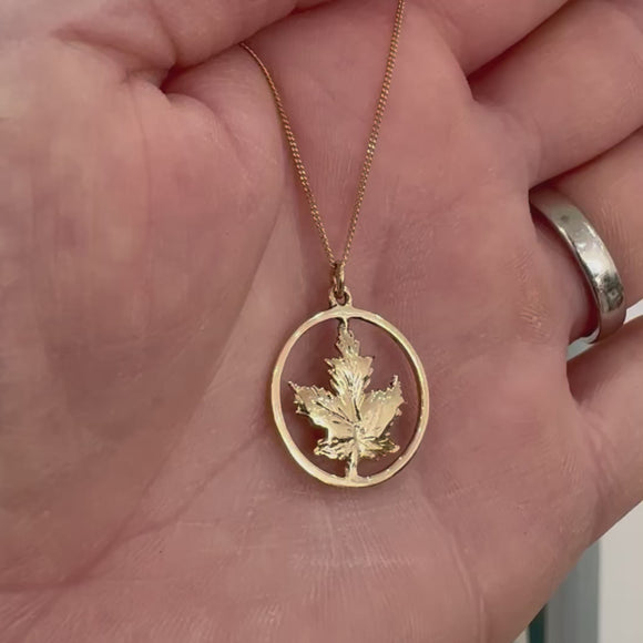 Pre-Loved Yellow Gold Maple Leaf Pendant