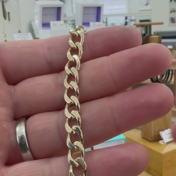 Video of the pre-owned men's yellow gold curb bracelet