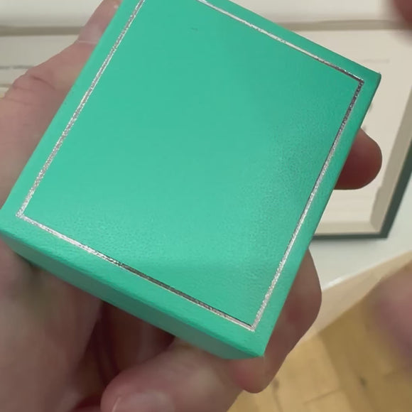 Cubic Zirconia Daisy Cluster Ring in 9ct Yellow Gold