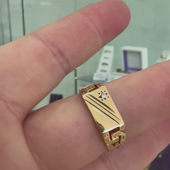 Pre-loved rectangular textured link detail diamond signet ring in yellow gold