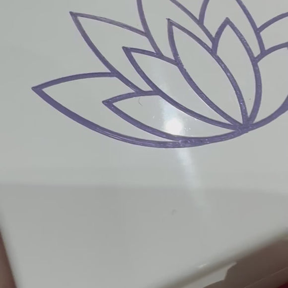 Aquamarine 7 stone yellow gold ring in box